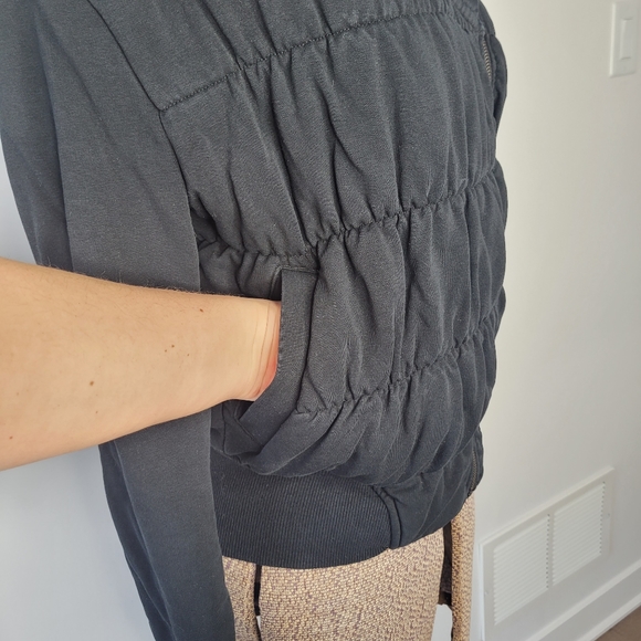 Black Lululemon Rejuvenate puffer jacket size 4 - Picture 12 of 15
